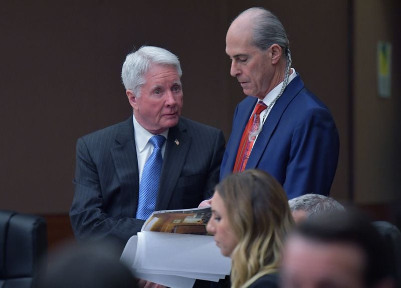 March 20, 2018 Atlanta - Tex McIver confers with defense attorney Bruce Harvey during the 6th day of trial for Tex McIver before Fulton County Chief Judge Robert McBurney on Tuesday, March 20, 2018. HYOSUB SHIN / HSHIN@AJC.COM
