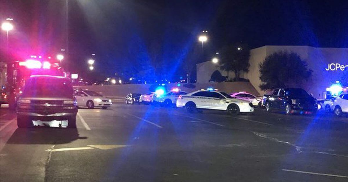 Tulsa Police Search for Woodland Hills Mall Shooting Suspects