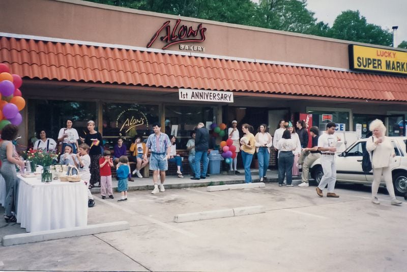 Alon’s Bakery & Market celebrates 25 years this weekend. Pictured is the scene from its one-year anniversary party in 1993. CONTRIBUTED BY ALON’S BAKERY & MARKET