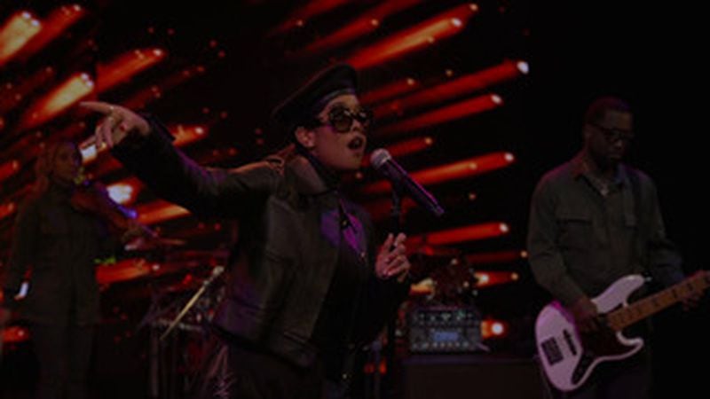 H.E.R. performs "Fight for You" during the 2021 MusiCares "Music on a Mission" livestream.