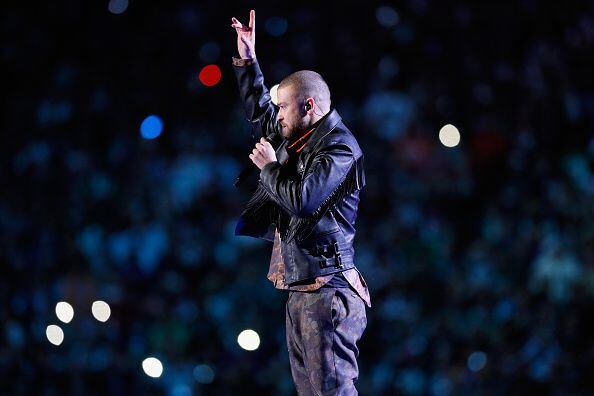 Photos: Justin Timberlake performs at Super Bowl 2018 Halftime