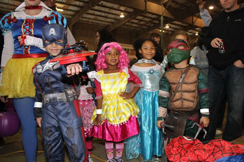 These cuties enjoyed last year's fall festival at Jim Miller Park! Photo: CobbCounty.org