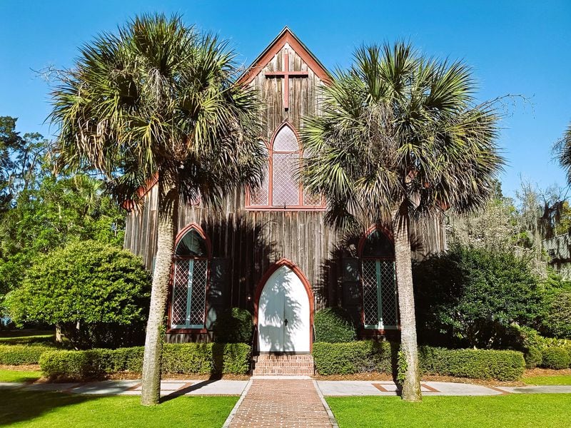The Church of the Cross built in 1857 sits on a bluff overlooking the tidal May River in the Old Town section of Bluffton, South Carolina.
(Courtesy of Blake Guthrie)