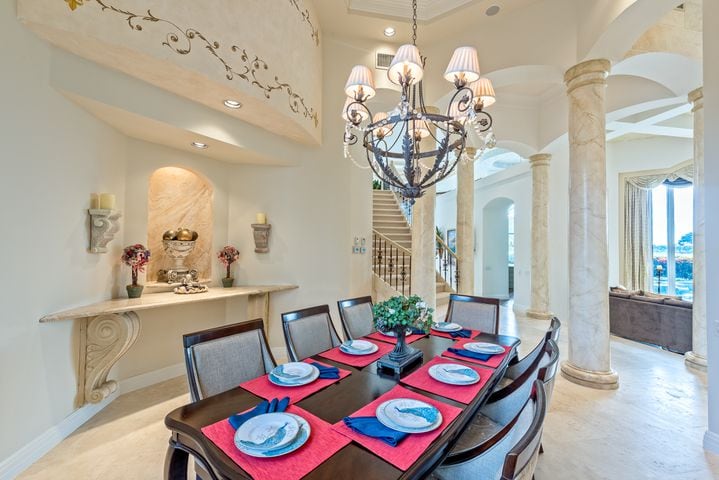 Ben Carson selling Florida home for $1.2 million