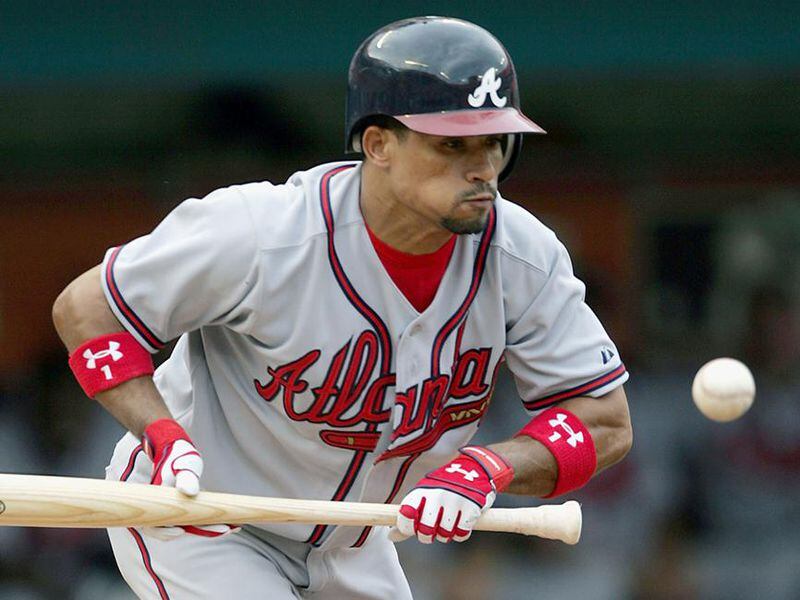  After roaring out of the blocks, Rafael Furcal struggled for a 25-game period in his 2000 Rookie of the Year season. (AP file photo)