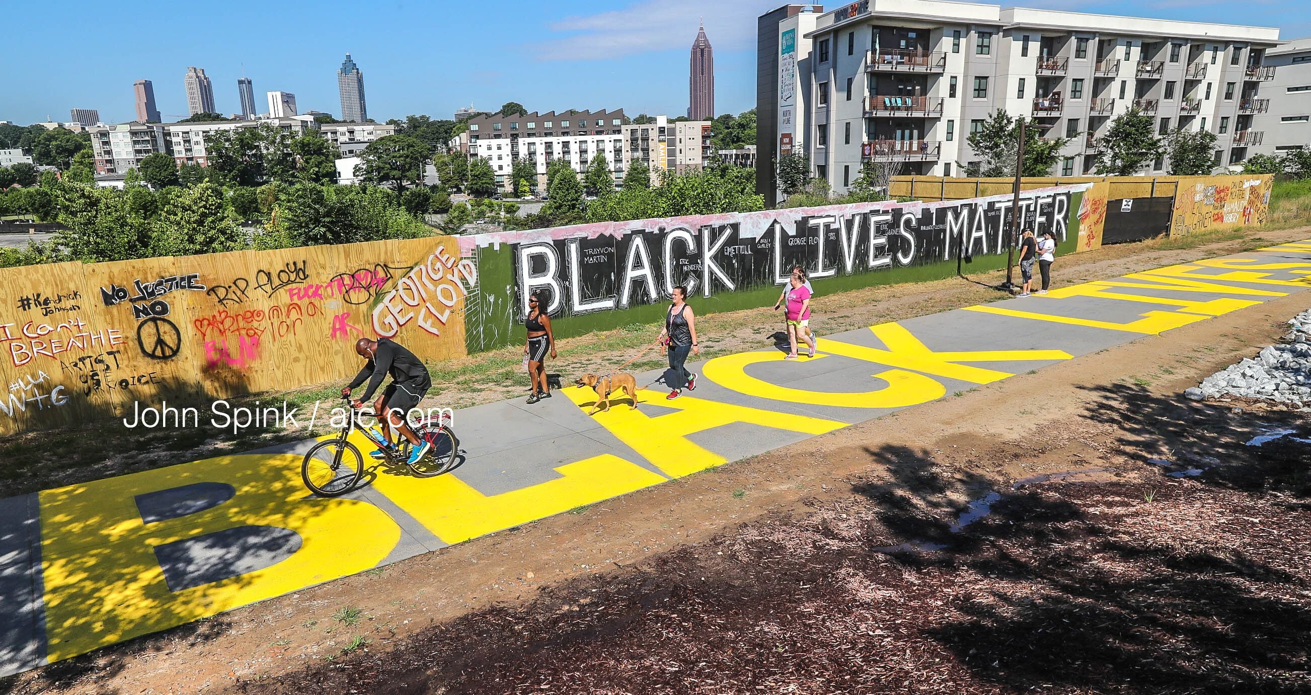 Blackstract – BKNY / Streets HXORL3XY5RKRYEY2V6FTJ46WCA.jpg