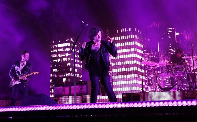 The 1975 played many songs from their new album - and kept the girls screaming with every move. Photo: Robb Cohen Photography & Video/ www.RobbsPhotos.com