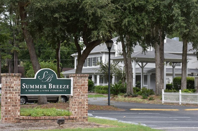 The drama that unfolded involving a resident at Summer Breeze Senior Living in Savannah three years ago echoes problems across Georgia. The upscale assisted living facility sells itself as a "Taj Mahal" compared with nursing homes. (HYOSUB SHIN / HYOSUB.SHIN@AJC.COM)