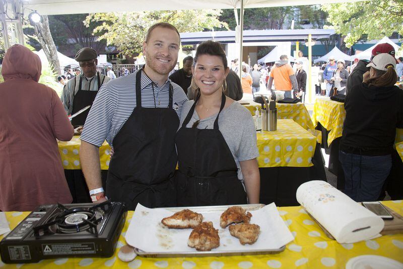 Fried chicken and happy helpers at Taste of Atlanta 2016. CONTRIBUTED BY ED CARTER