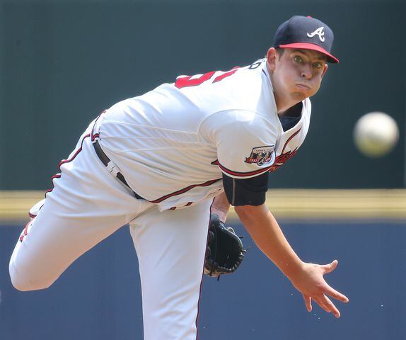 Braves' top 10 prospects