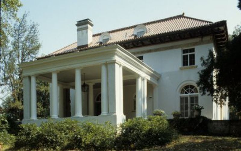Villa Lamar was listed on the National Register of Historic Places in 1988 for its architectural significance.