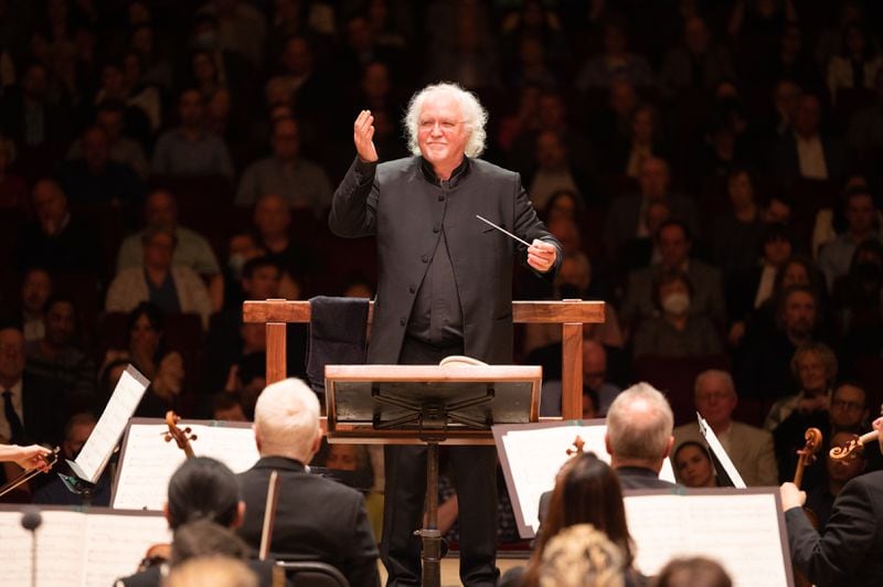 After 23 years, Donald Runnicles' final performance as principal guest conductor of the Atlanta Symphony Orchestra featured Mahler's Symphony No. 5 and excerpts from Berg's "Wozzeck."