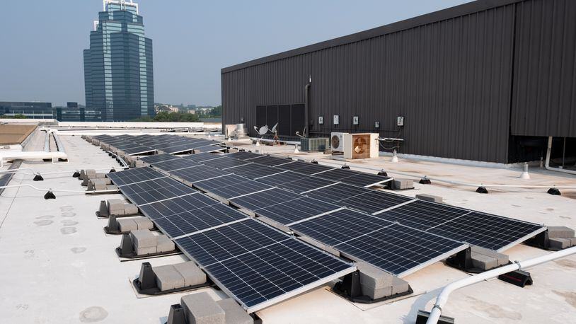 Rooftop solar installed at the Palisades office complex in Atlanta on Tuesday, July 18, 2023.   (Ben Gray / Ben@BenGray.com)