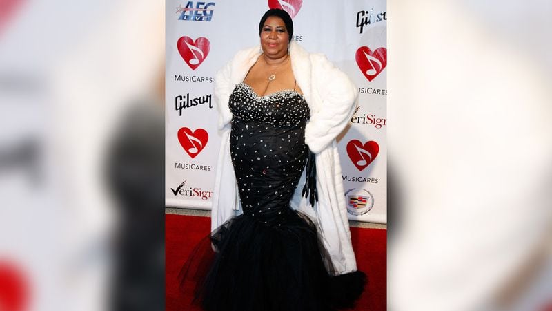 LOS ANGELES, CA - FEBRUARY 08: Singer Aretha Franklin arrives at the 2008 MusiCares person of the year honoring Aretha Franklin held at the Los Angeles Convention Center on February 8, 2008 in Los Angeles, California. (Photo by Kevin Winter/Getty Images)