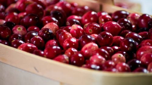Poll Shows Cranberry Sauce Is the Most Hated Thanksgiving Food