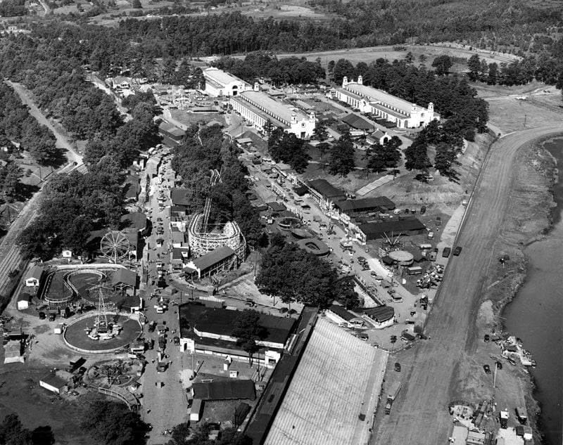 An aerial view of the Southeastern Fair at Lakewood in 1946. (AJC file)