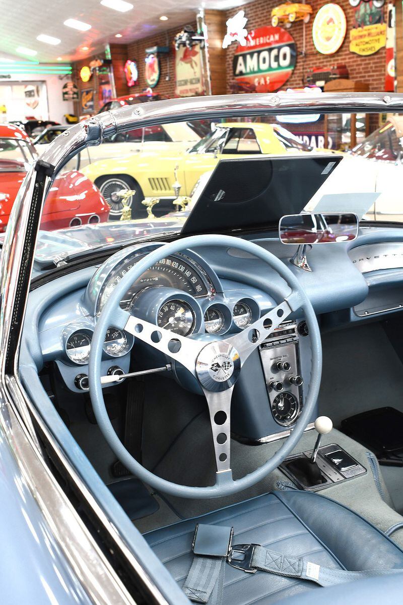 The interior of this 1959 Corvette convertible is pristine.