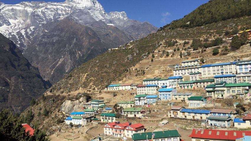 On trek to Everest, a chance to push boundaries, find peace
