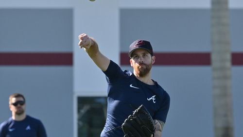 Braves relief pitcher Collin McHugh throws a ball during the third of the Braves spring training at CoolToday Park, Wednesday, Feb. 15, 2023, in North Port, Fla.  (Hyosub Shin / Hyosub.Shin@ajc.com)
