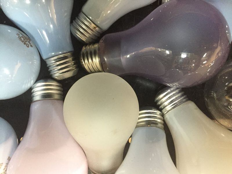 Lightbulbs are 25 cents each at the ReStore. Nicole Villalpando/American Statesman