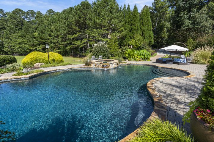 $5 million Alpharetta home pool