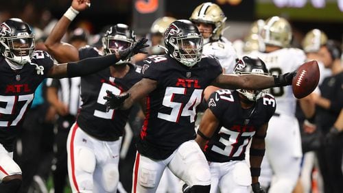Falcons linebacker Rashaan Evans, who leads the team in tackles, wants to return next season. (Curtis Compton file photo / Curtis Compton@ajc.com)