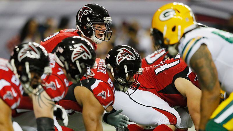  Matt Ryan prepares to snap the ball against the Green Bay Packers in the NFC Championship Game at the Georgia Dome on Jan. 22, 2017 in Atlanta. (Kevin C. Cox/Getty Images)