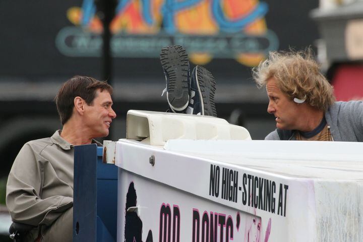 Jim Carrey and Jeff Daniels film in Marietta