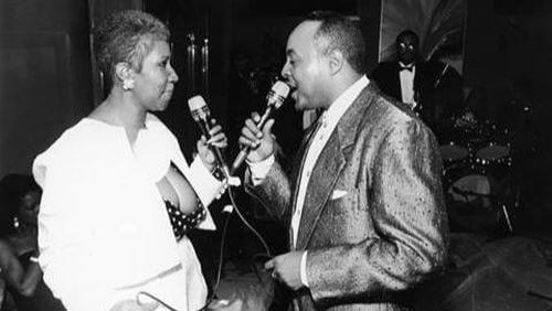 Aretha Franklin and Peabo Bryson sing a duet at her birthday celebration in Detroit  circa 1989. Photo: Ebony/Jet