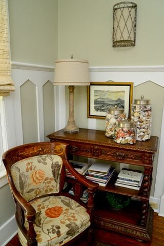 Home mixes French and English antiques, furnishings