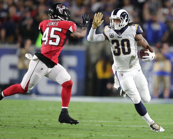 Photos: Falcons tackle the Rams in NFL playoffs