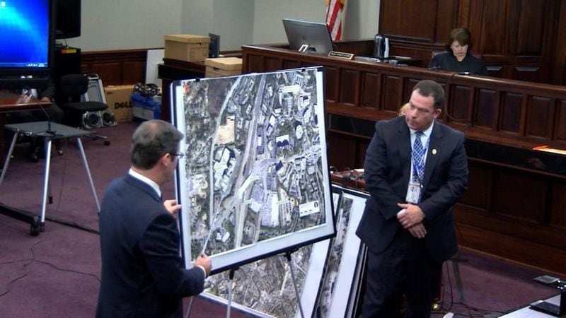 Cobb County lead detective Phil Stoddard shows the route that Justin Ross Harris took on the morning of Cooper's death, during the murder trial of Justin Ross Harris at the Glynn County Courthouse in Brunswick, Ga., on Monday, Oct. 24, 2016. (screen capture via WSB-TV)