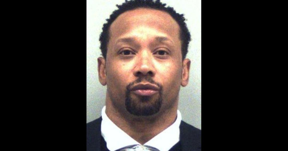 Dirty bird: Former Falcons star Jamal Anderson reportedly exposed himself  at gas station