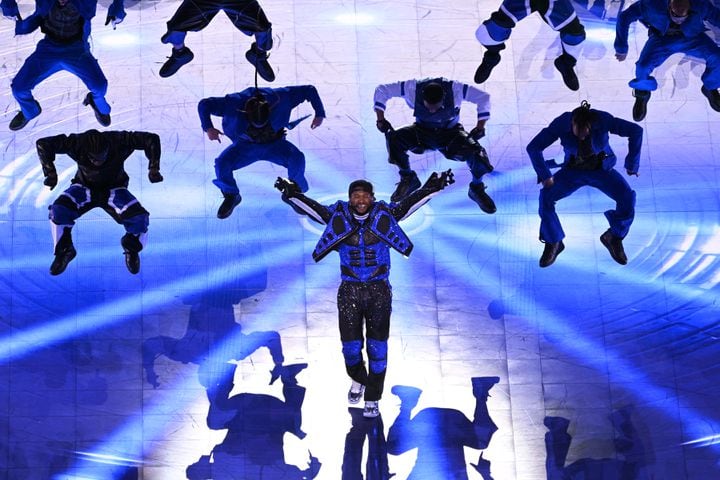 Usher performs during the Apple Music Super Bowl LVIII Halftime Show at Allegiant Stadium in Las Vegas on Sunday, Feb. 11, 2024. (Bridget Bennett/The New York Times)