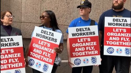 Union organizers gathered outside a Delta Air Lines annual shareholder meeting in New York. Source: Facebook Live