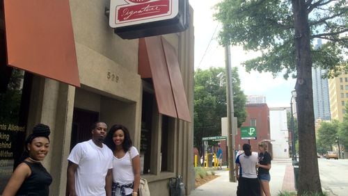 Would-be diners find doors locked at Gladys Knight's Chicken and Waffles location at 529 Peachtree St., in Atlanta. Photo: Ligaya Figueras