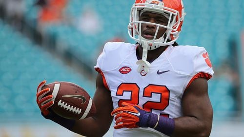 Tyshon Dye, a former Clemson running back, drowned Friday afternoon in Elbert County. (Photo by Mike Ehrmann/Getty Images)