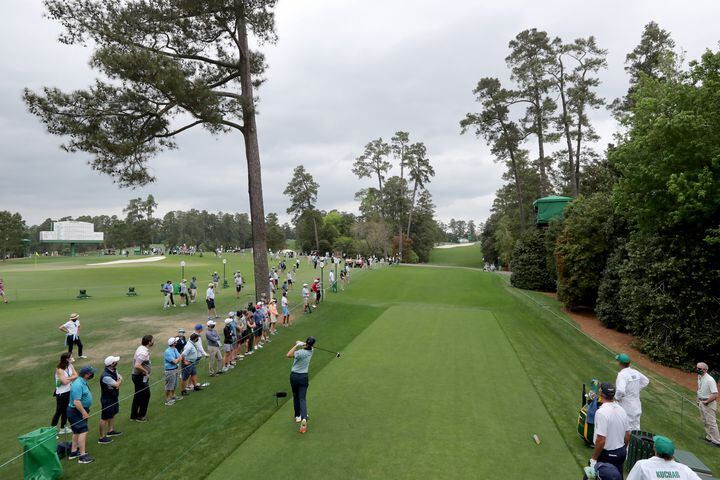 April 9, 2021, Augusta: Justin Rose tees off on the eighteenth hole during the second round of the Masters at Augusta National Golf Club on Friday, April 9, 2021, in Augusta. Curtis Compton/ccompton@ajc.com