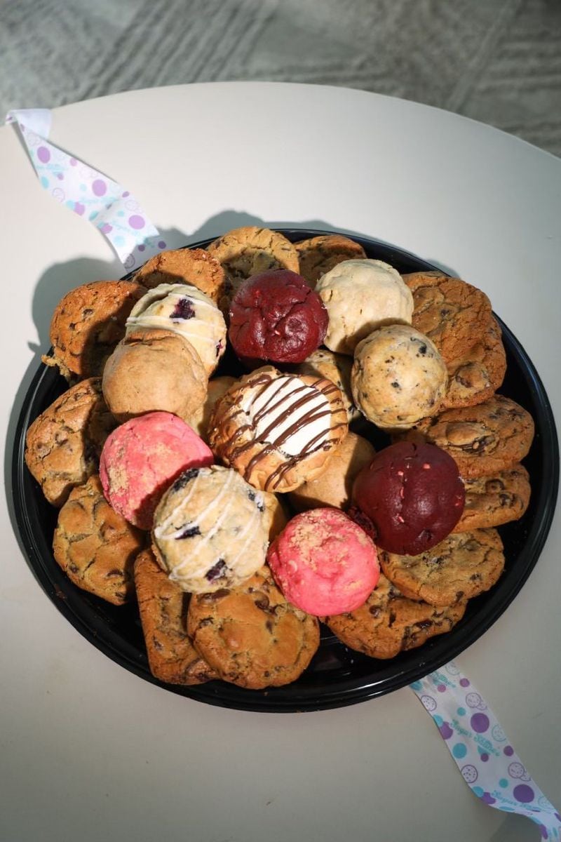 Mother’s Day calls for sweet treats, and Sugar Shane’s just happens to have an abundance of cookies to purchase in-store or for delivery.
(Courtesy of Sugar Shane’s)