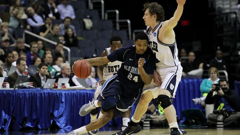 Kent Bazemore of the Old Dominion Monarchs tries to drive past Andrew Smith of the Butler Bulldogs during the second round of the 2011 NCAA men’s basketball tournament at the Verizon Center on March 17, 2011 in Washington, DC. (Photo by Nick Laham/Getty Images)