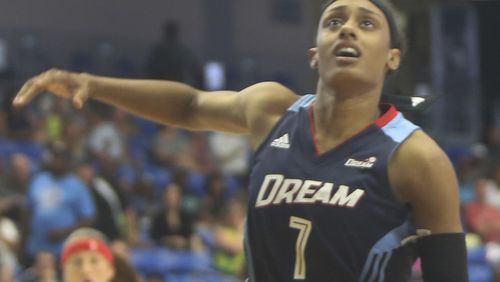 Atlanta Dream guard Brittney Sykes (7) was one for five players scoring in double figures. She hit four consecutive 3s in the third quarter.