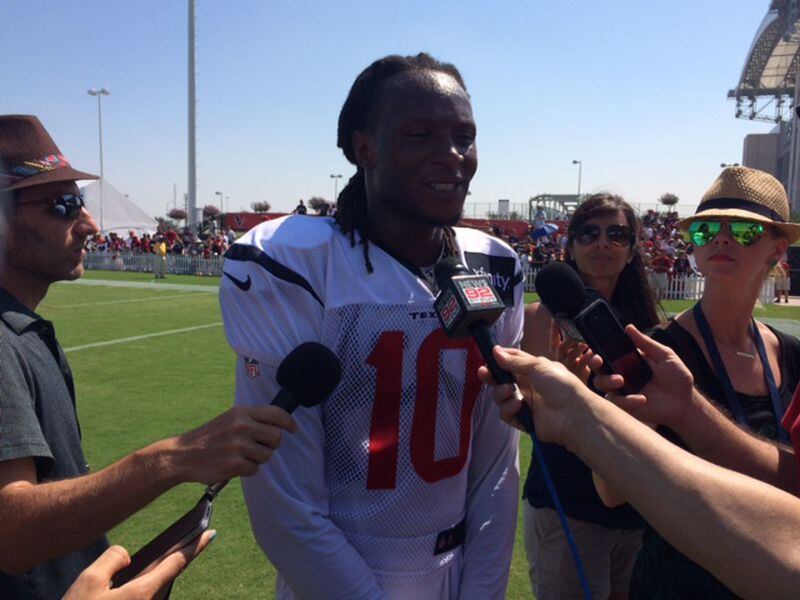 Houston wide receiver DeAndre Hopkins starred at Clemson and has been a longtime fan of Falcons wide receiver Roddy White. He also trained with Falcons CB Robert Alford before the scouting combine in 2013. (By D. Orlando Ledbetter)