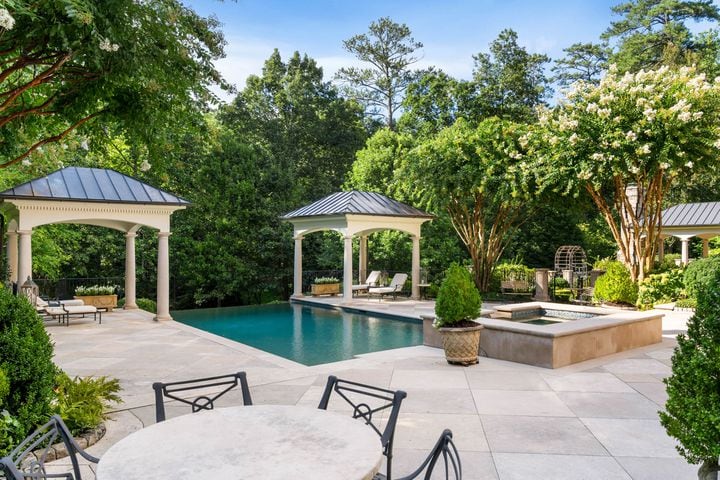 $13 million Buckhead mansion breaks Atlanta record, looks luxurious doing it
