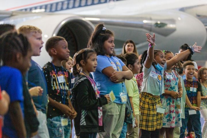 Hartsfield-Jackson business community helps ‘Stuff the Plane’ for APS, Fulton and Clayton students