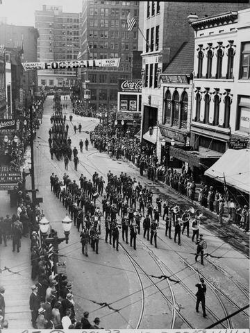 Armistice Day parade
