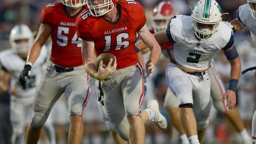 Allatoona tight end Jay Ellison (16) carries the ball for a touchdown in the first half of his game at Allatoona High  Friday, September 6, 2019. PHOTO/Daniel Varnado