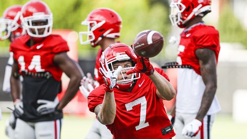 Georgia wide receiver Jermaine Burton (7) keeps his eye on the football during the Bulldogs’ practice session Tuesday, Oct. 27, 2020, in Athens. (Tony Walsh/UGA)