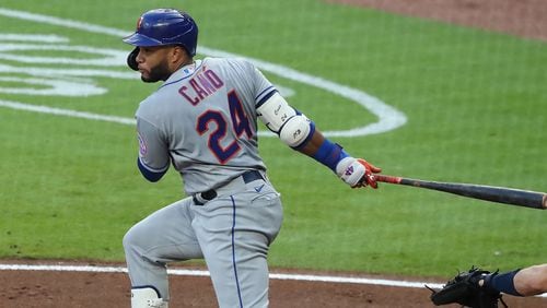 Robinson Cano bats for the Mets during a 2020 game against the Braves.