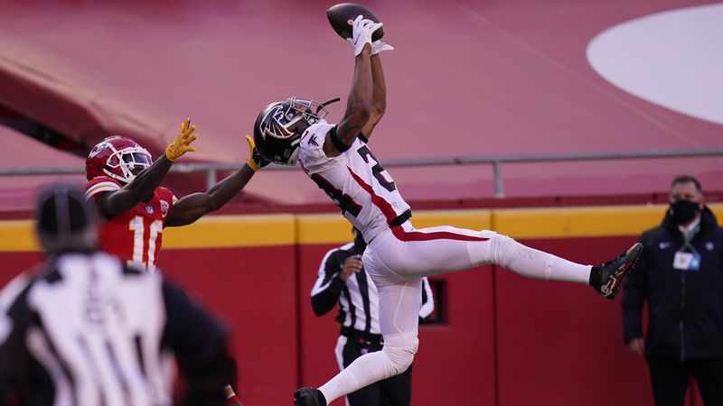 Atlanta Falcons cornerback A.J. Terrell breaks up an incomplete pass intended for Kansas City Chiefs wide receiver Tyreek Hill during the second half Sunday, Dec. 27, 2020, in Kansas City, Mo. (Jeff Roberson/AP)