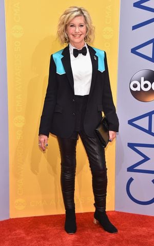 The 50th Annual CMA Awards - Arrivals